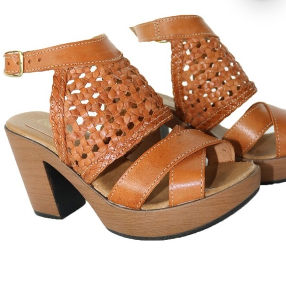 NEW! Beautiful Handmade Mexican Huarache Heels - Picture 5 of 5